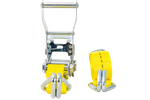 Juego de cuatro correas de transporte UNITRAILER amarillas de 3 m/25 mm/1 t con tensor.