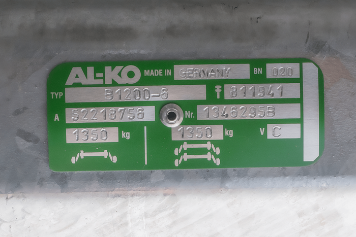 AL-KO COMPACT eje frenado para remolque / grúa 1350kg 1510mm 1880mm 5x112