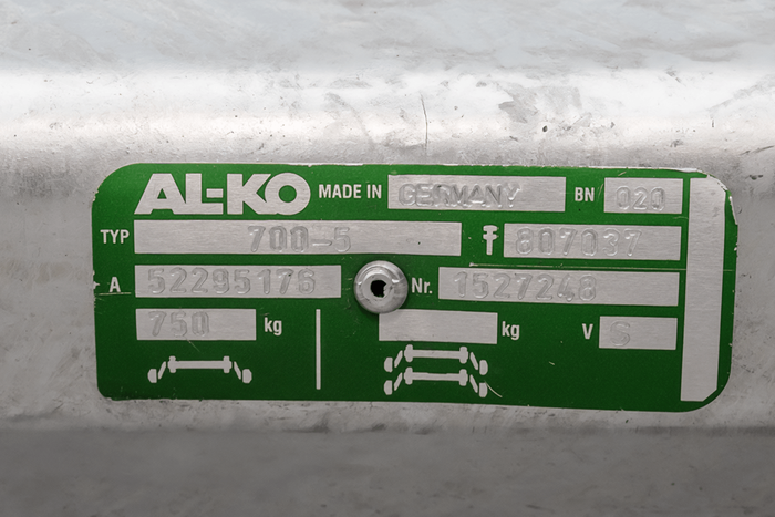 AL-KO OPTIMA eje sin freno para remolque 750kg 900mm 1330mm 4x100