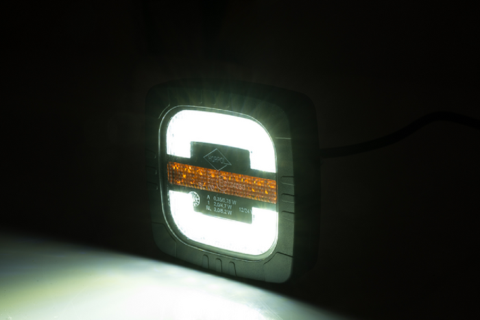 Faro delantero LED HORPOL ROCA LZD 2805 de 3 funciones, universal, con soporte.