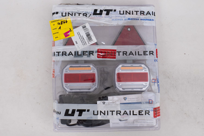 OUTLET TT Technology TT.12019T Luces traseras LED con imán + arnés de 7 pines de 7,5 m