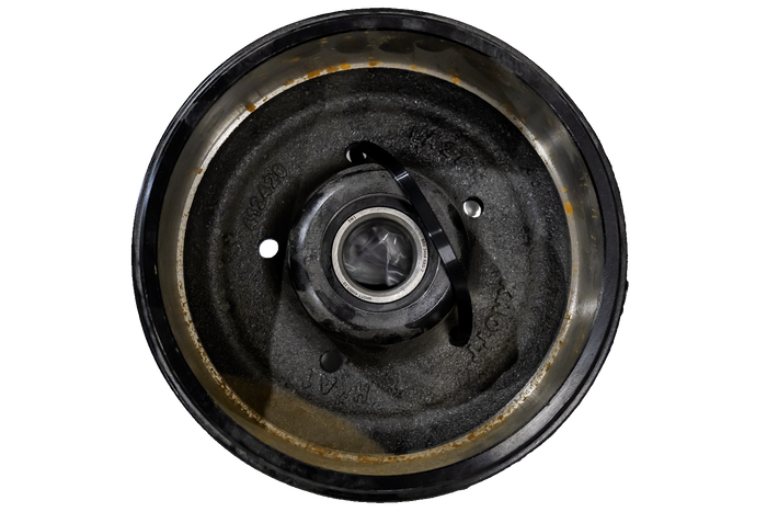 OUTLET Tambor de freno KNOTT con rodamiento para eje de remolque 1350kg 200x50 5x112
