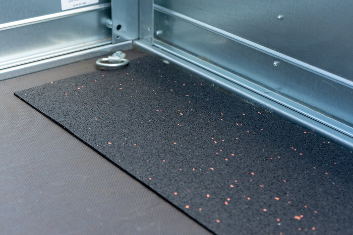 Alfombrilla antideslizante 5000x250x3 mm UNITRAILER