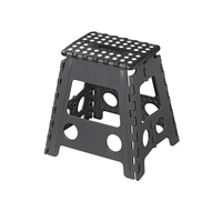 Taburete plegable para remolque ProPlus 770826, 120 kg.
