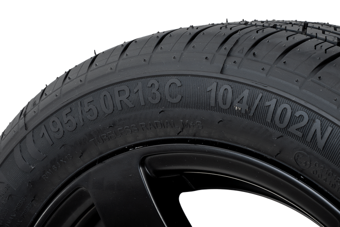 Rueda de remolque reforzada KENDA TIRE 195/50 R13C 104/102N LLANTA DE ALUMINIO STARCO negra 6Jx13"H2 5x112 ET:30