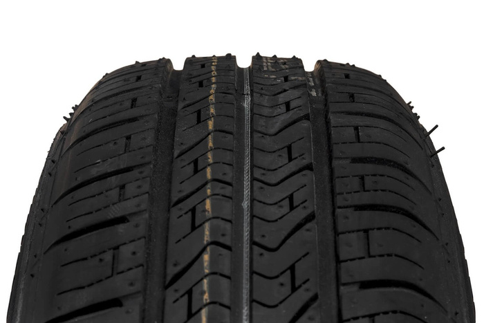 Rueda remolque NEUMÁTICOS KENDA 155/70 R13 74N STARCO LLANTA 4Jx13"H2 4x100 ET:30