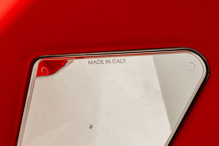 Caja extintor 6kg DAKEN 82070 ADAMANT 611x310x247mm rojo