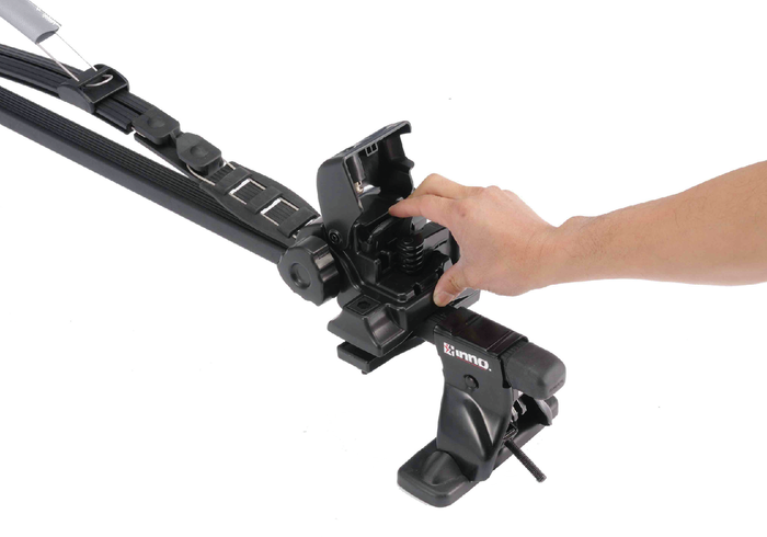 INNO INA445JP - soporte para transportar un kayak o una tabla.