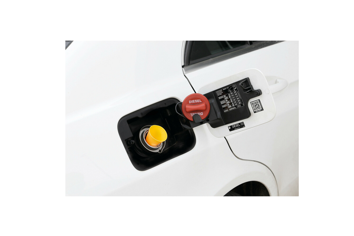 Adaptador de llenado de combustible LAMPA 66988 para depósitos de diésel/gasolina, diámetro 50-25 mm