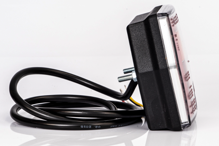 Piloto trasero LED FRISTOM FT-122, 3 funciones universales