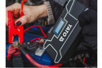 Banco de energía YATO YT-83082 de 12000 mAh con pantalla LCD
