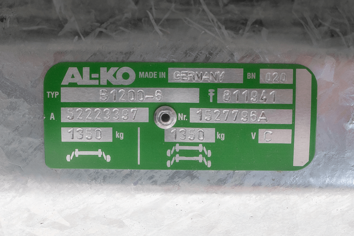 AL-KO COMPACT eje frenado para remolque / grúa 1350kg 1260mm 1630mm 5x112