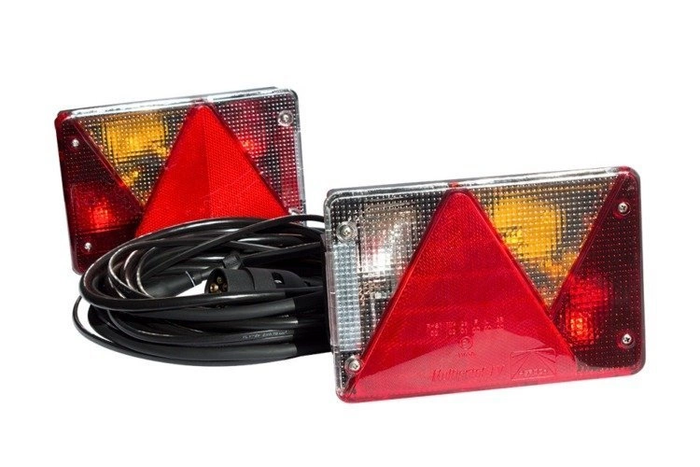 Conjunto de luces: Pilotos traseros + Luces de posición Aspöck + Arnés Mantes 4,5 m 7 pines + conectores rápidos