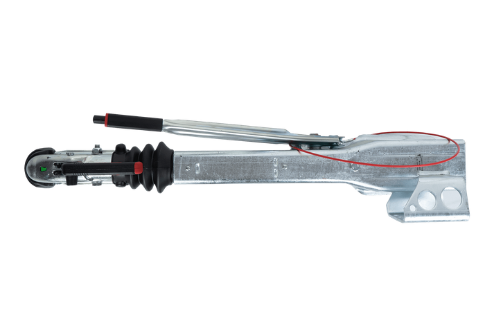 Dispositivo de inercia AL-KO 161S con enganche AK161 para remolque de 1600 kg con lanza cuadrada