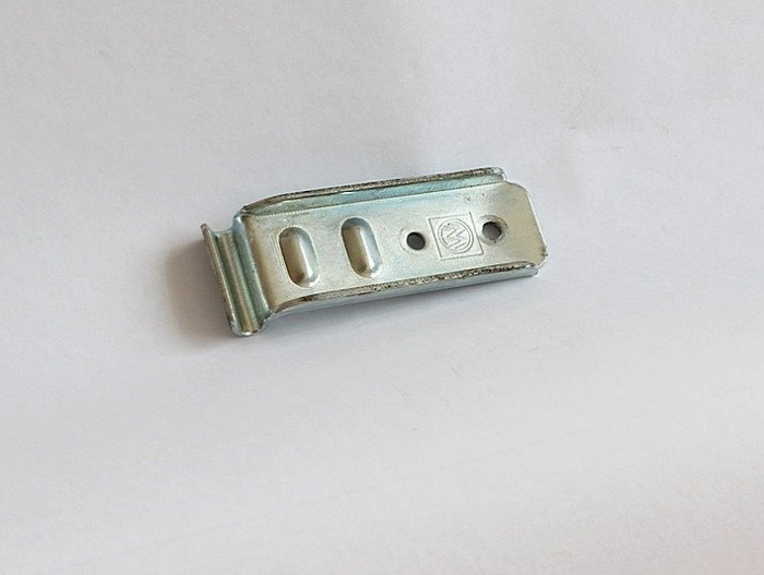 Soporte de enganche lateral WINTERHOFF BVG 60-A para enganche lateral de remolque