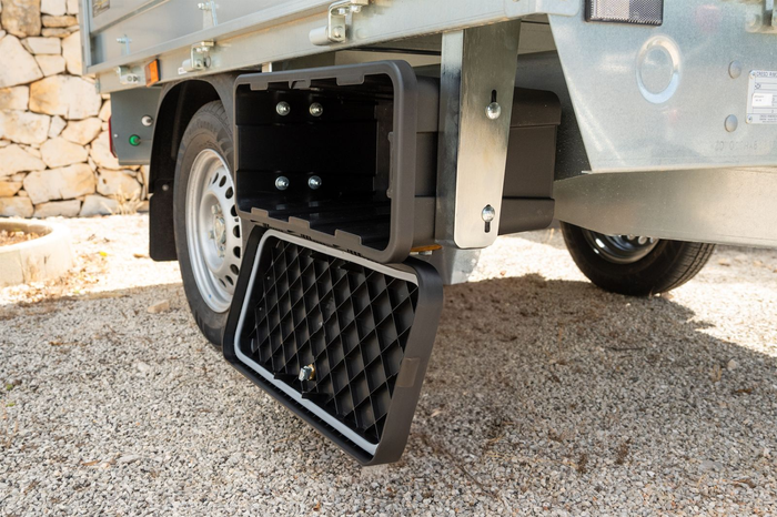 DAKEN 82210 Caja de herramientas BLACKIT LITE 550x255x310mm 24l