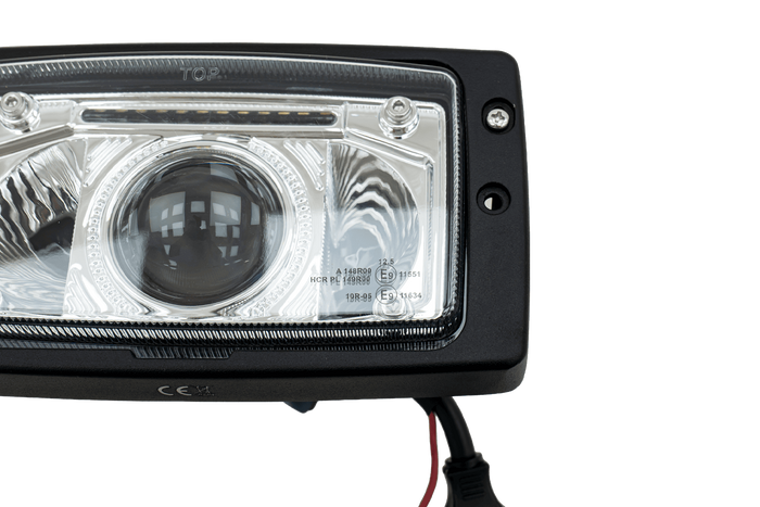 TT Technology TT.16608 Luz delantera LED 3 funciones 12xLED 3150lm para Fendt