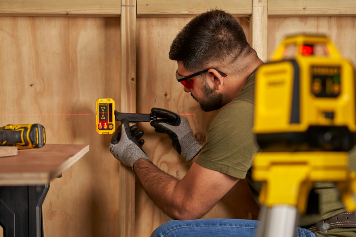 Láser rotatorio autonivelante STANLEY STHT77616-0 de 360°