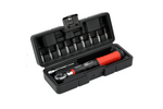 Juego de llaves dinamométricas YATO de 1/4" y 5–25 Nm, 11 piezas