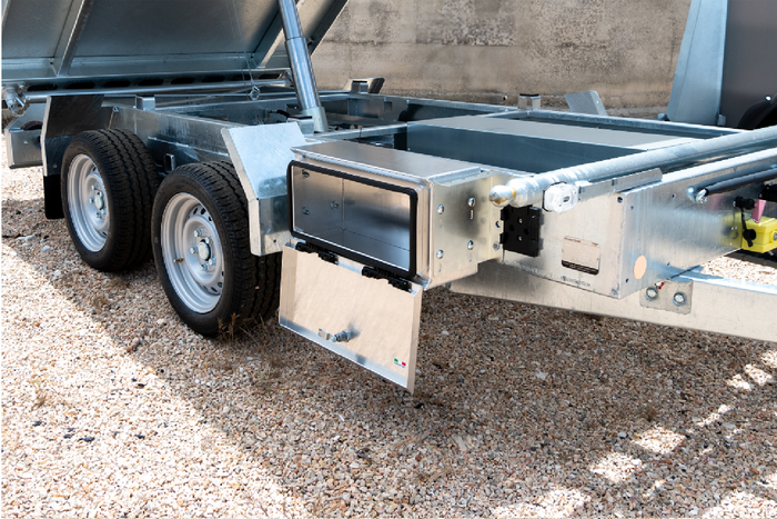 DAKEN 8Z2300 Z23 caja de herramientas 400x300x300mm 32l