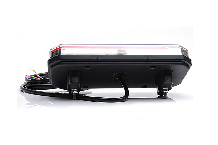 Luz trasera WAŚ W150 1113L/P LED de 4 funciones universal