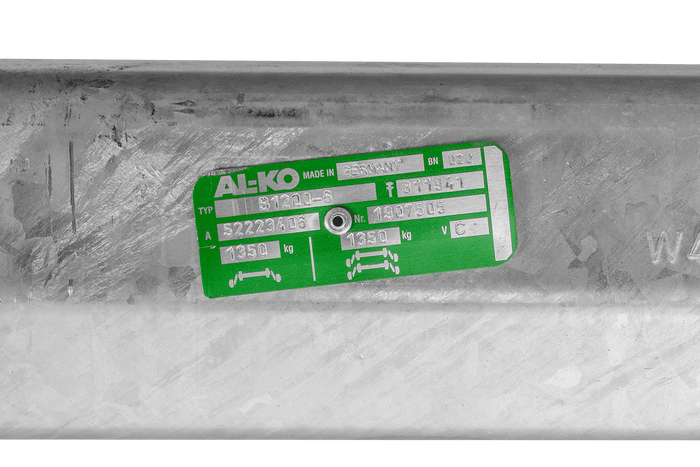 AL-KO COMPACT eje frenado para remolque / grúa 1350kg 900mm 1300mm 5x112