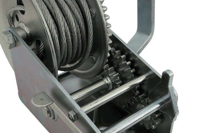 Cabrestante manual KNOTT 6X0017.008 para remolque de 900 kg con cable de acero