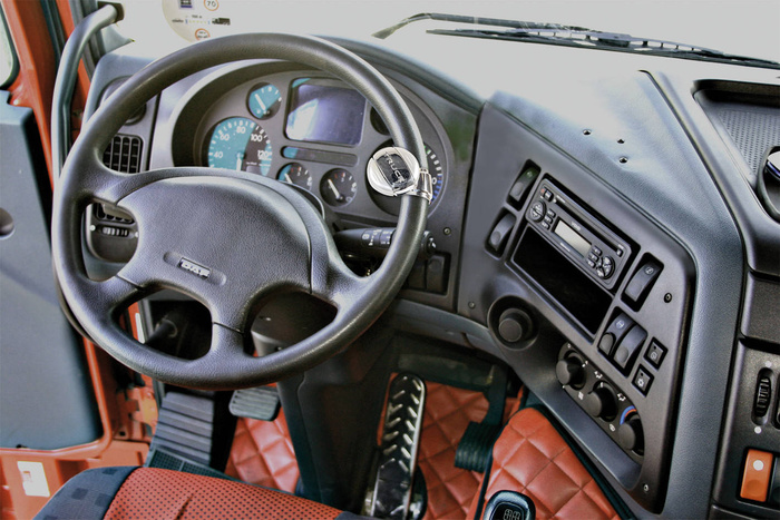 Pomo para el volante diámetro 30 mm TRUCK