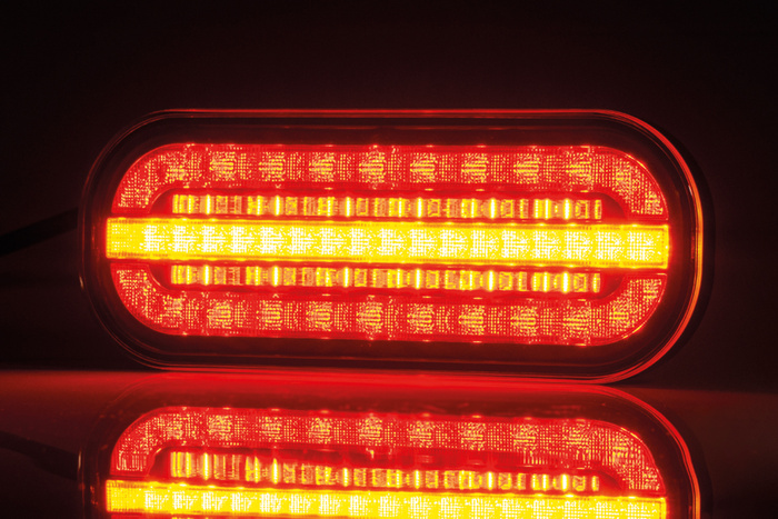 FRISTOM FT-320 Piloto trasero LED de bayoneta, 3 funciones universales