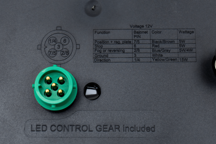 Piloto trasero FRISTOM FT-270 LED CANBUS 6 funciones derecho