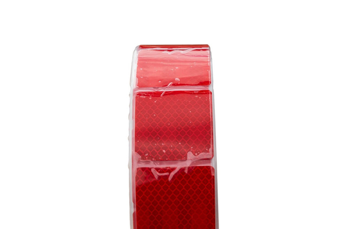 Cinta adhesiva reflectante contorno roja en segmentos - 1 m