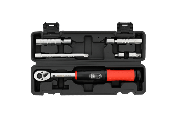 Juego de llaves dinamométricas YATO de 6 piezas, 3/8" y 10–60 Nm para el reemplazo de bujías.