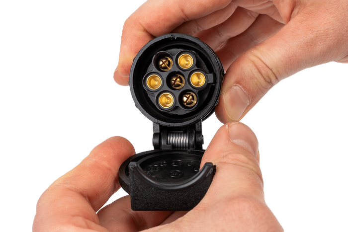 Adaptador adaptador UNITRAILER TL0102, casquillo de enganche de remolque reductor 13/7 PIN