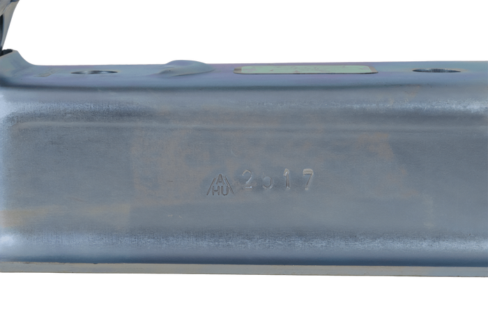 Enganche de bola KNOTT K7.5-M para remolque de 750 kg con barra de tiro cuadrada de 70 mm