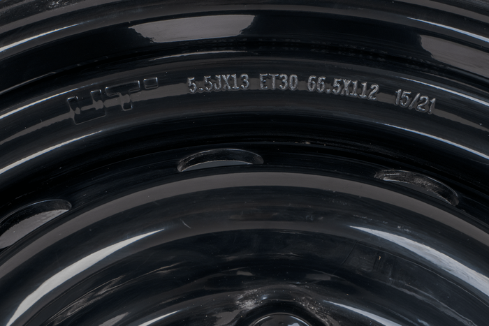 OUTLET Llanta de acero para remolque UNITRAILER negra 5,5Jx13" 5x112 ET:30