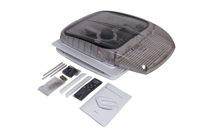 Ventilador de techo automático PUNDMANN PLUS FAN para autocaravana con iluminación y persiana enrollable de 400×400 mm.