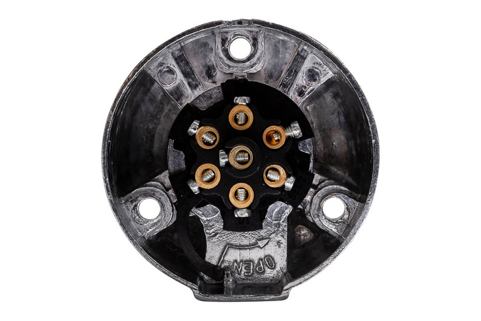 Toma de 7 pines KAMAR para barra de remolque, metal