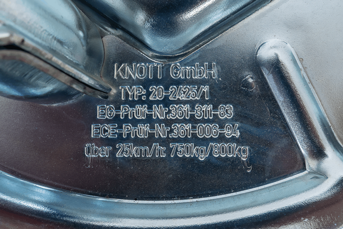 Kit de freno con disco de anclaje KNOTT 24489.69K freno 200x50 izquierdo