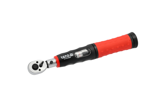 Juego de llaves dinamométricas YATO de 1/4" y 5–25 Nm, 11 piezas