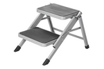 Escalera plegable de camping ProPlus 360823V01 de dos peldaños, soporta hasta 150 kg.
