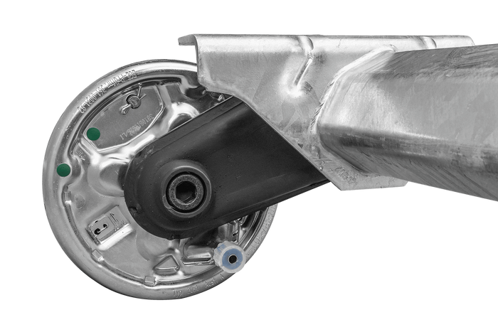 AL-KO COMPACT eje frenado para remolque / grúa 1350kg 1260mm 1630mm 4x100