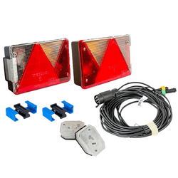 Juego de luces: luces traseras ASPÖCK + luces de posición laterales ASPÖCK + arnés MANTES 7m 7-PIN + conectores rápidos
