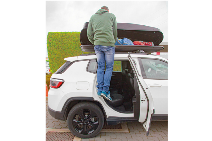 Lámpara de paso de puerta con martillo de seguridad