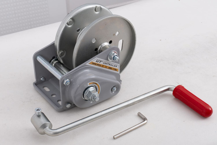 OUTLET Cabrestante manual para remolque UNITRAILER 1135kg