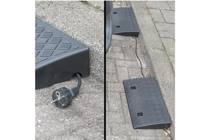 Juego de dos rampas de acceso para vehículos ProPlus 361570, rampas de goma de 7 cm, 3000 kg.