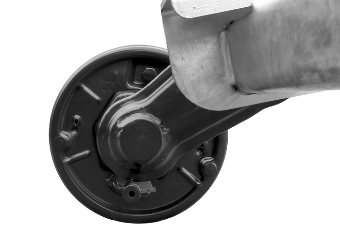 KNOTT P11359.014 VGB13 Eje con freno para remolque de barco 1350 kg 1500 mm 2000 mm 5x112