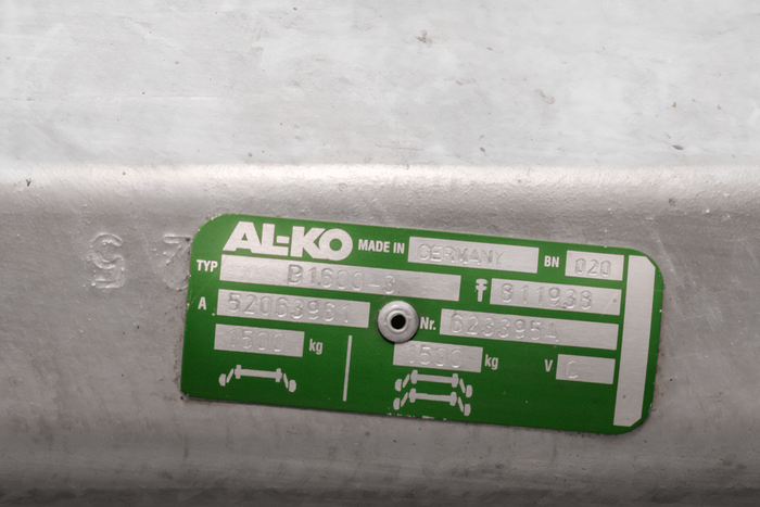 AL-KO COMPACT eje frenado para remolque / grúa 1500kg 1200mm 1650mm 5x112