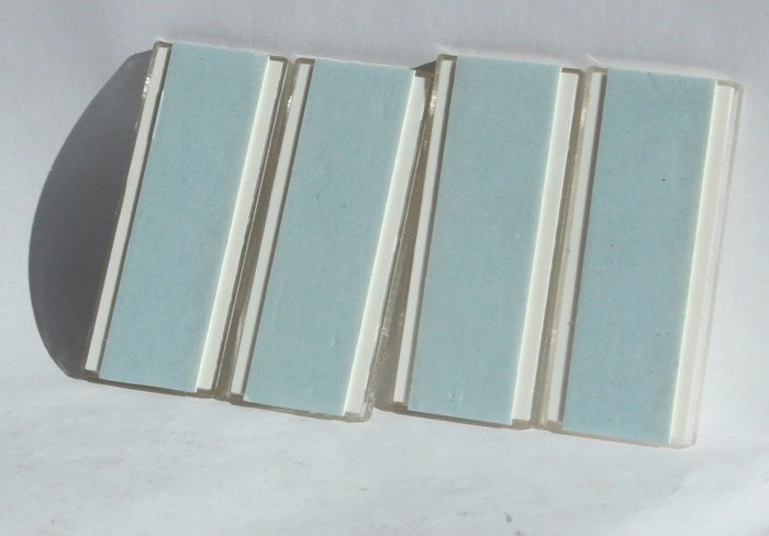 Conjunto: Cuatro reflectantes de color blanco para remolques