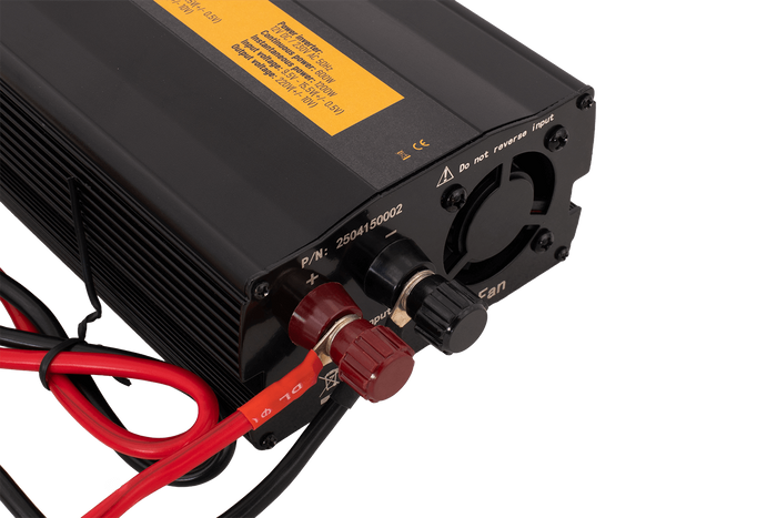 Convertidor de voltaje 12V/230V (600/1200W) KAMAR E1924