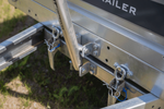 Elevador de manivela UNITRAILER con asas para volcar y descargar un remolque de automóvil de 1000 kg 500-865 mm